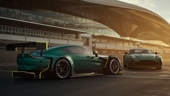 Aston Martin onthulling Silverstone 3 kroonjuwelen Foto 3