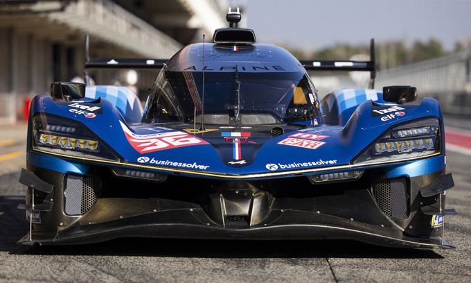 Alpine A424