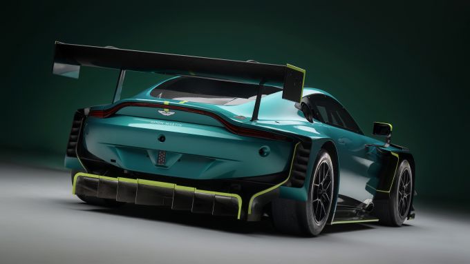 Walkenhorst_Aston_Martin_Vantage_GT3_04