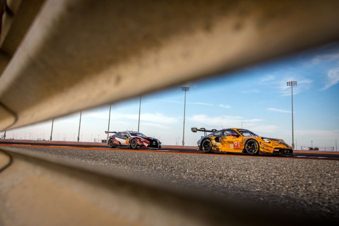 Porsche Penske Motorsport FIA WEC Qatar 1812kms Foto 18