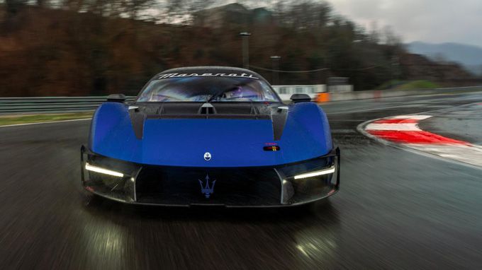 Maserati MCXtrema