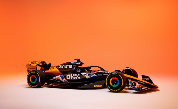 McLaren GP Japan kleurstelling Japanse kunstenaar MILTZ Foto 3