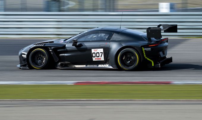 Aston Martin Comtoyou Racing