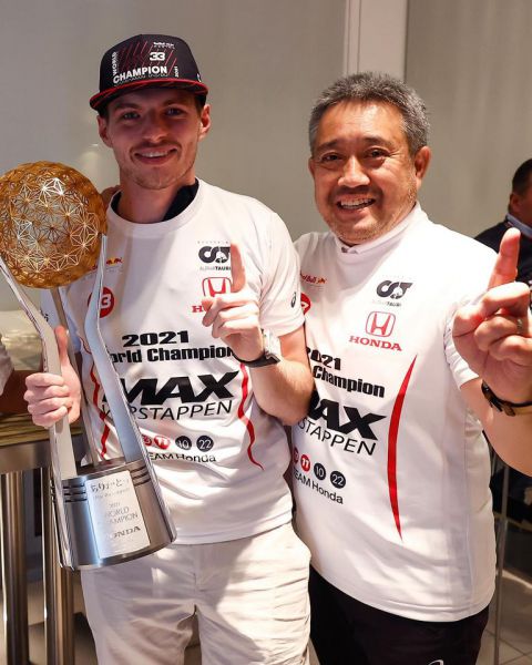 Max_Verstappen_en_Honda_chief_Masashi_Yamamoto