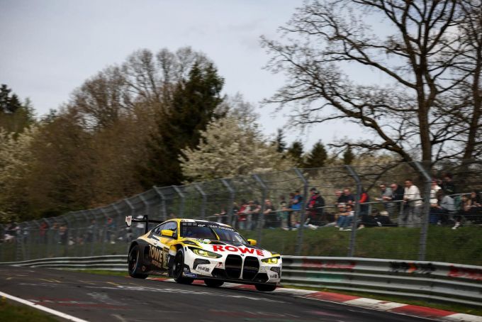 ADAC 24h Nürburgring Qualifiers zondag P2 voor Nr98-BMW M4 GT3 van Rowe Racing
