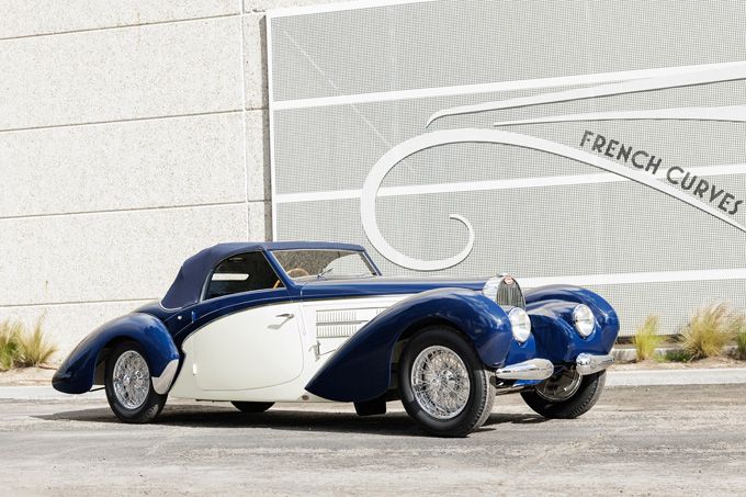 Tijdloze Bugatti-modellen vestigen nieuwe miljoenen veilingrecords: 6.605.000 US Dollar