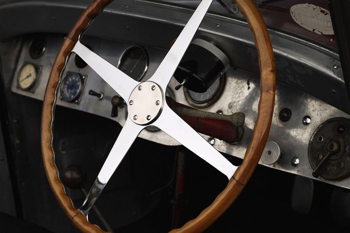 Verschillende zeer originele en ongerestaureerde Bugatti's presteerden ruim boven hun schatting, waaronder een Bugatti Type 40A Roadster uit 1931.