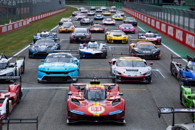 6_Hours_of_Spa-Francorchamps_ 2024 Startveld op de grid