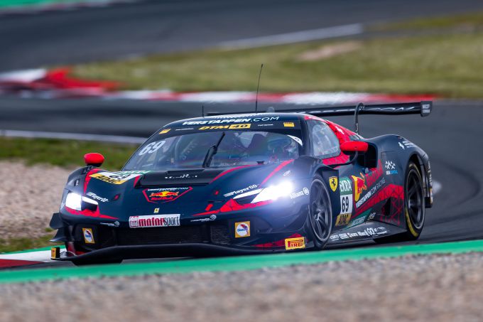 Thierry Vermeulen Ferrari 296 GT3 Verstappen.com