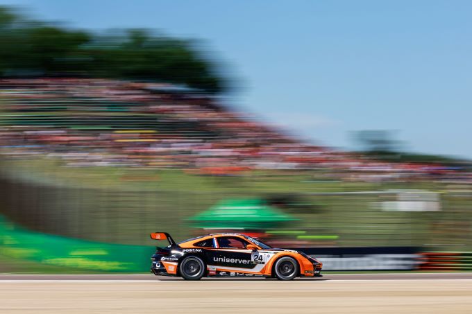 Kas Haverkort Mobil 1 Porsche Supercup 2024 Uniserver by Team GP Elite foto 3