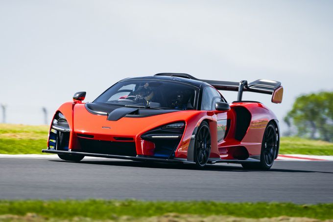 McLaren Senna