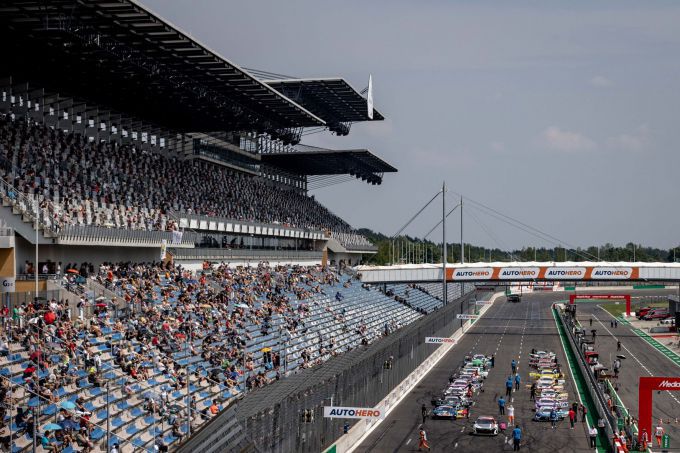 Tribune_Lausitzring