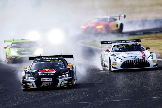 DTM Lausitzring 2024 Kelvin_van_der_Linde_winnaar_van_regenrace