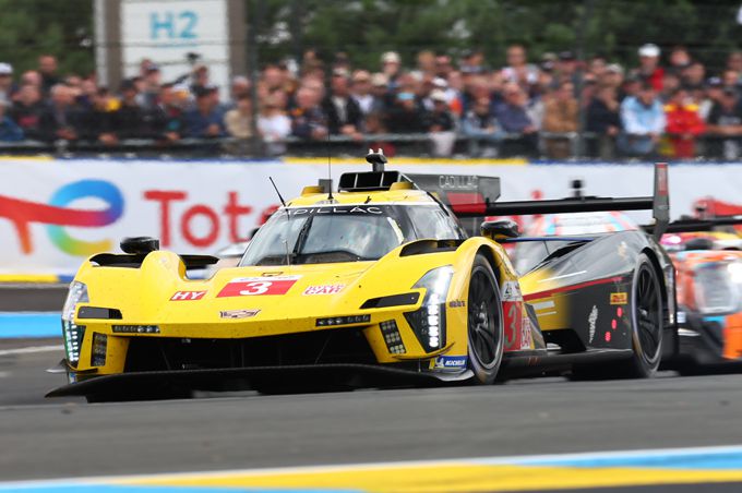 Renger van der Zande, Sebastien Bourdais en Scott Dixon over hun 24U van Le Mans met de Nr. 3 Cadillac V-Series.R