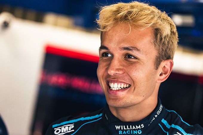 Alex Albon getipt als toekomstig wereldkampioen F1: "Hij heeft alles in zich"