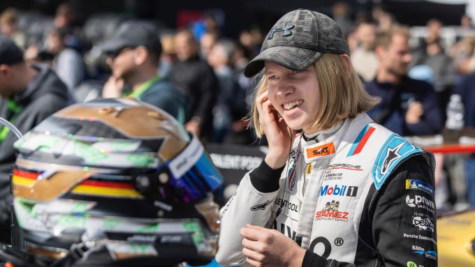 Porsche Sixt Carrera Cup Deutschland Zandvoort Foto 10 Janne Stiak portret