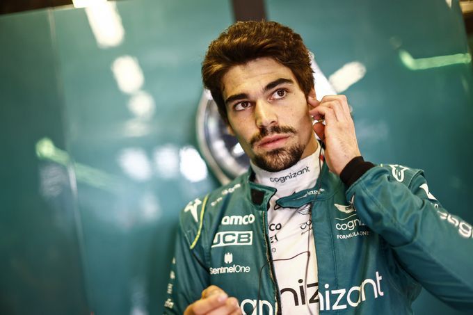 Lance Stroll legt uit waarom hij Aston Martin niet verlaat voor rivaliserend F1-team