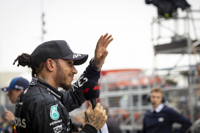 Damon Hill snapte gefrustreerde Lewis Hamilton: “Je moet je door die situatie heen slepen”