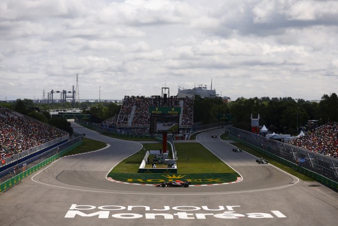 Max Verstappen over Montreal: "Uniek circuit, old school kerbs en veel mogelijkheden om in te halen"