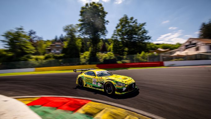 CrowdStrike 24 Hours of Spa Mercedes-AMG Foto 2
