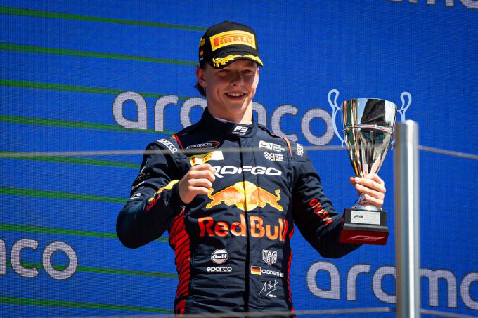 Red Bull Junior op podium in Barcelona