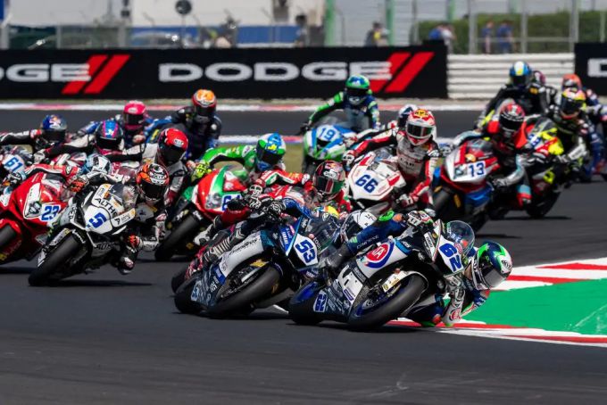 Pata Yamaha Ten Kate Racing net naast podium op Misano World Circuit Marco Simoncelli