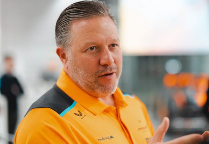 McLaren F1-baas kritiseert Red Bull met claim van 'Behoorlijk giftige omgeving en de CV's vliegen in het rond"