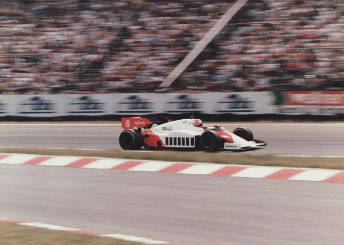 Porsche Formule E wereldkampioen 2023-2024 Foto 8
