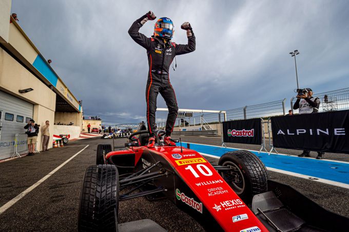 FRECA: Alessandro Giusti wint, in de regen, de tweede race op Paul Ricard