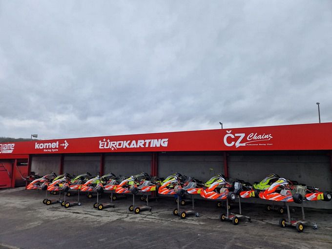 DFK Kart Experience: de ultieme ervaring in echte racekarts met je vrienden, collega’s of sponsors