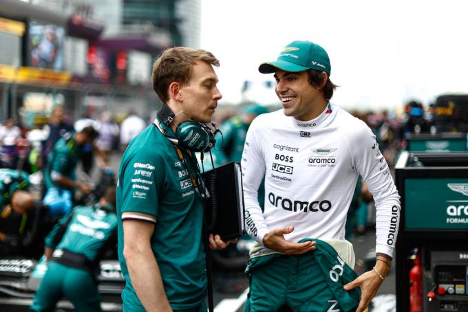Aston Martin F1-teambaas Mike Krack geeft schoorvoetend toe: "Eerdere updates werkten niet zo goed, maar..."