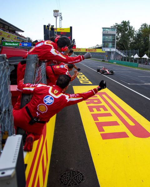 Charles Leclerc's bandenmanagement was de sleutel tot de overwinning, tot verbazing van Piastri en Norris