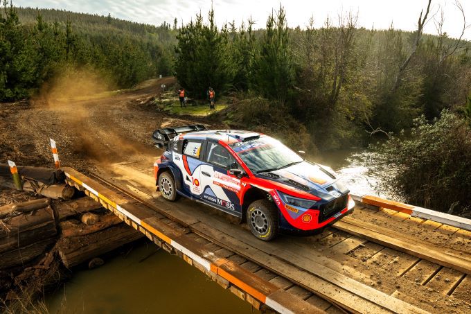 Hyundai-coureur Esapekka Lappi's Rally Chile Bio Bío actie