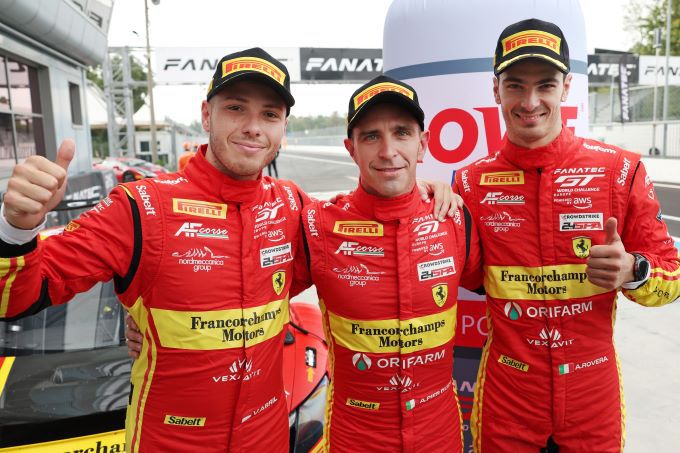 Fanatec GT WorldChEU pwrd by AWS Endurance Cup Round 8 Monza kwalificatie 51-_AF_Corse_-_Francorchamps_Motors_-_Alessandro_PIER_GUIDI_-_Vincent_ABRIL_-_Alessio_ROVERA_-_Ferrari_296_GT3 Foto 2