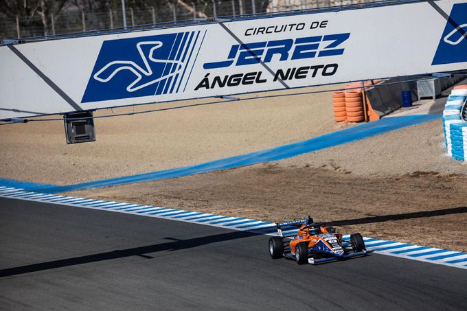 Het Spaans F4 presenteert kalender winterkampioenschap voor 2025 op drie circuits