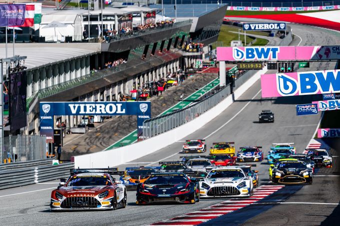 ADAC GT Masters 2024 Red Bull Ring Foto 7 Start van de race op zondag