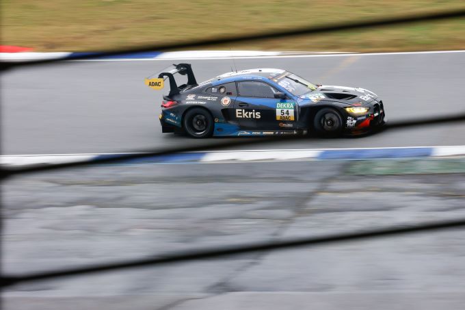 Maxime Oosten en Leon Köhler als zesde over de finish dus Seppänen / Calendar ADAC GT Masters kampioen 2024