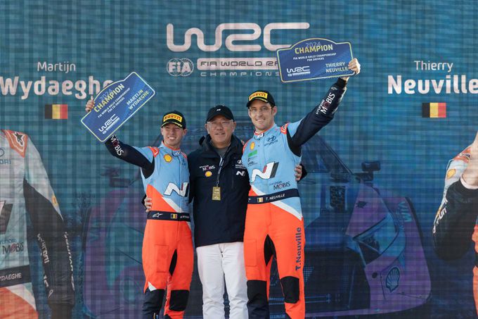 Thierry Neuville en Martijn Wydaeghe zorgen voor primeur met historische wereldtitel voor Hyundai Motorsport