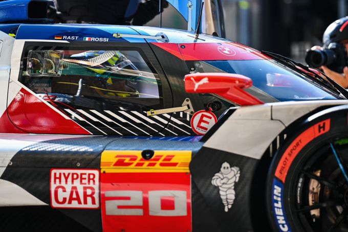 Valentino Rossi BMW M Team WRT #20 BMW M Hybrid V8