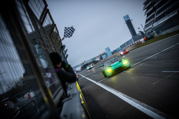 ADAC Nürburgring Endurance Series 2024 NLS 56. ADAC Barbarossapreis Foto 5 Aston Martin PRO Sport op P3 bron foto Eric Metzner PRO Sport