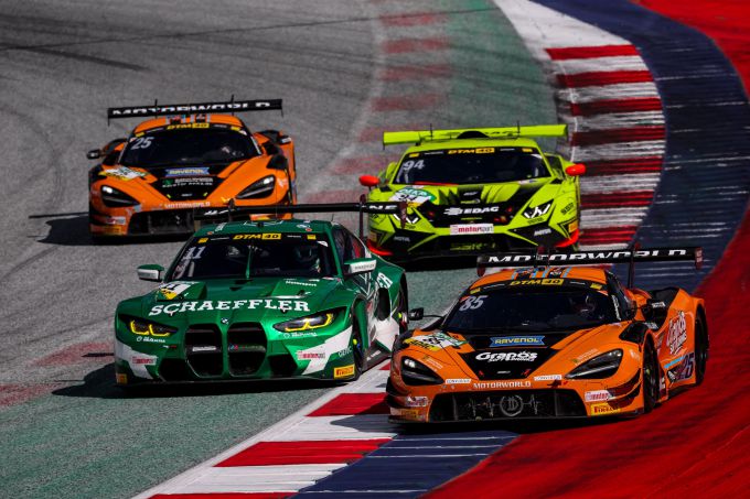 DTM comeback Timo Glock met McLaren 720S GT3 Evo van Dörr Motorsport Foto 4