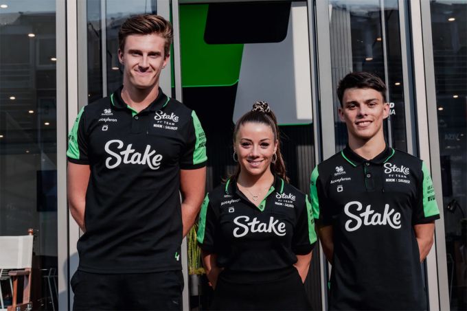 Théo Pourchaire, Zane Maloney en Carrie Schreiner studeren af aan de Sauber Academy
