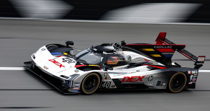 24H Daytona - Kamui Kobayashi snelste overall tijdens vrije vrijdag training in de Wayne Taylor Racing-Cadillac