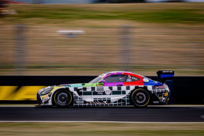 Bathurst 12H 3e Free Practice Friday Foto 12 Nr888_Mercedes_Engel_Martin_Grenier