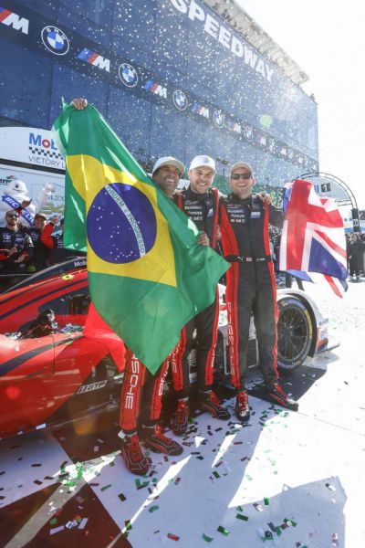 24H Daytona - Blije reacties bij Porsche na 2e opeenvolgende- en 20e overall overwinning Foto 15
