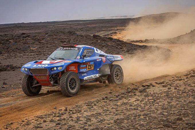 Tom Coronel: "De auto gaf geen krimp en de omgeving was zo vet, het leek wel de maan!"