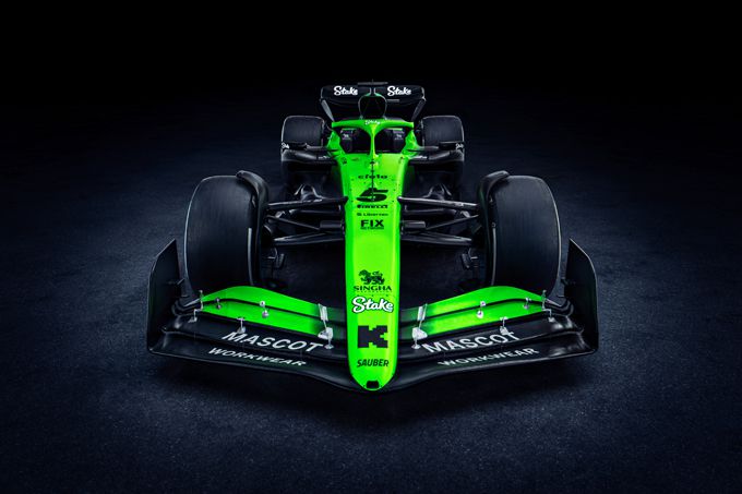 Maanden van toewijding: Stake F1 Team KICK Sauber onthult de C45 + FOTO'S