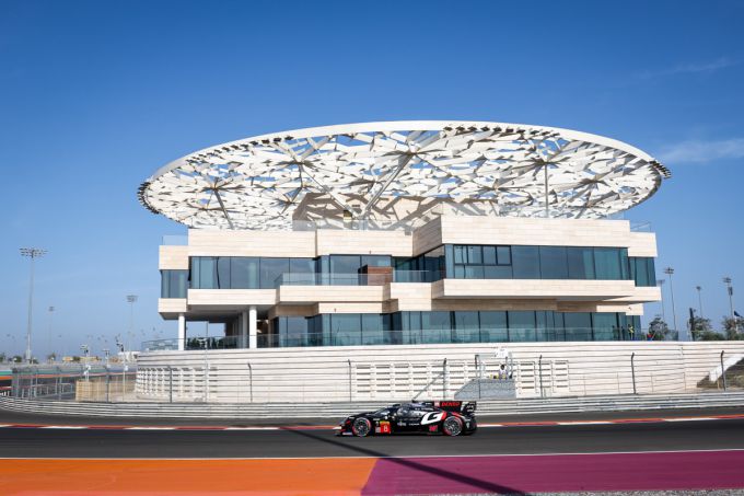FIA WEC 2025 Qatar 1812km Toyota Gazoo Racing Foto 8