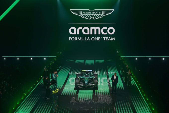 Aston Martin Aramco Formula One™ Team 2025-livery F1 75 Live-event O2 Arena Londen Foto 12