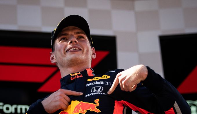 Max Verstappen F1 Honda logo